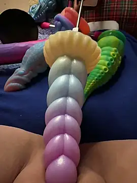 luisa1 online show from March 2025 07:26:02 PM