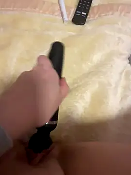 luisa1 online show from December 2025 08:12:01 AM