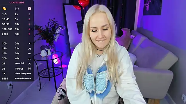 Bunny  of love online show from February 2025 01:28:01 PM