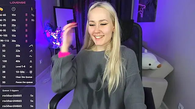 Bunny  of love online show from March 2025 01:42:02 PM