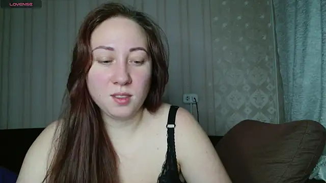KellyCrystall online show from January 2025 02:49:01 PM
