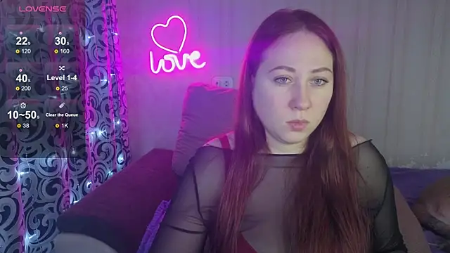 Snapshot of KellyCrystall chatting on December 2025 08:32:02 AM KellyCrystall online show from December 2025 08:32:02 AM