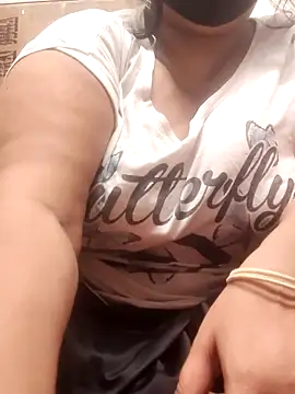 Snapshot of zeepe19 chatting on September 2025 06:07:01 AM zeepe19 online show from September 2025 06:07:01 AM