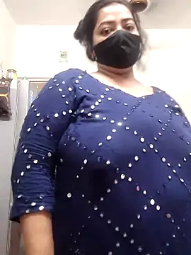 Snapshot of zeepe19 chatting on October 2025 08:57:02 AM zeepe19 online show from October 2025 08:57:02 AM