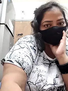 Snapshot of zeepe19 chatting on October 2025 02:56:02 AM zeepe19 online show from October 2025 02:56:02 AM