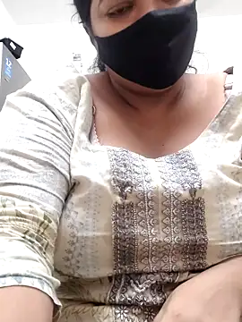 Snapshot of zeepe19 chatting on November 2025 02:55:02 AM zeepe19 online show from November 2025 02:55:02 AM