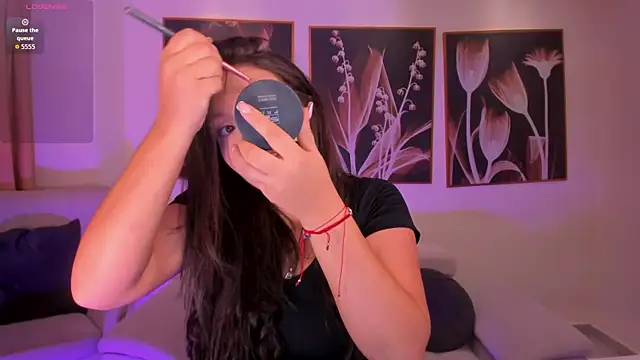 ValeriaRoldanX online show from January 2026 10:29:01 AM