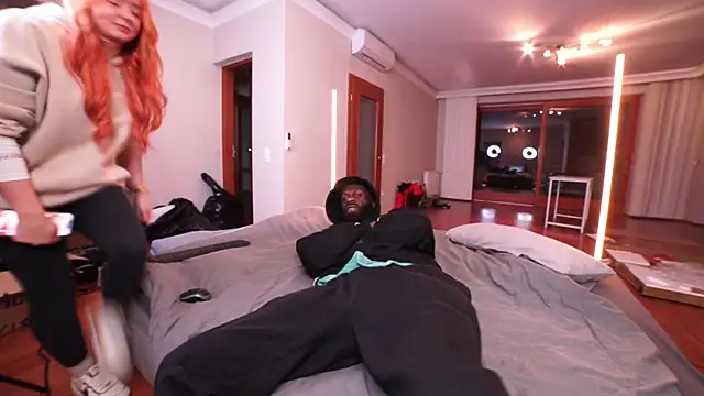 Snapshot of MacTroy chatting on January 2025 09:41:01 PM MacTroy online show from January 2025 09:41:01 PM