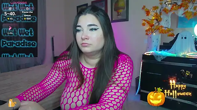 Lillianhot68 online show from November 2025 01:35:02 PM