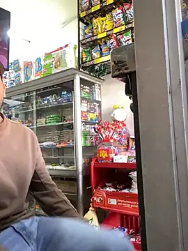 JuanZapata33 online show from April 2026 09:49:02 PM