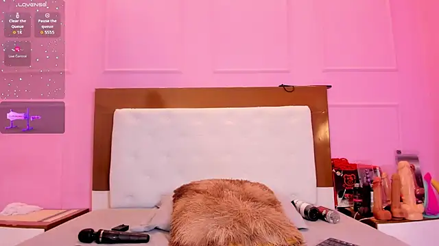 Snapshot of alysonJackson chatting on November 2025 07:35:02 PM alysonJackson online show from November 2025 07:35:02 PM