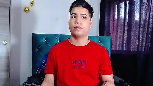 Snapshot of Randy_horny chatting on November 2025 05:02:01 PM Randy horny online show from November 2025 05:02:01 PM