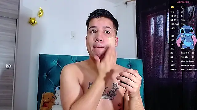 Snapshot of Randy_horny chatting on December 2025 05:10:02 PM Randy horny online show from December 2025 05:10:02 PM