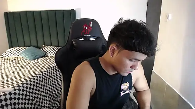 Snapshot of man_dur07 chatting on October 2025 11:14:01 PM man dur07 online show from October 2025 11:14:01 PM