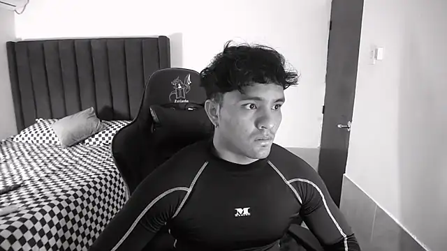 Snapshot of man_dur07 chatting on October 2025 10:54:02 PM man dur07 online show from October 2025 10:54:02 PM