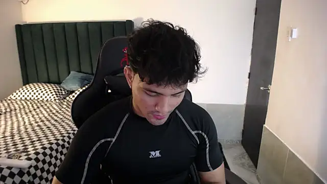 Snapshot of man_dur07 chatting on November 2025 06:30:01 PM man dur07 online show from November 2025 06:30:01 PM