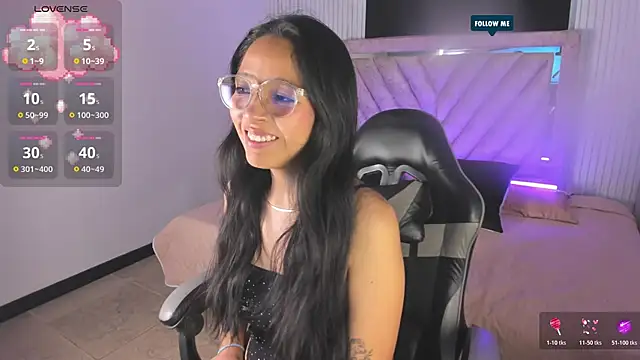 Snapshot of Valery_wang chatting on November 2025 11:44:01 AM Valery wang online show from November 2025 11:44:01 AM