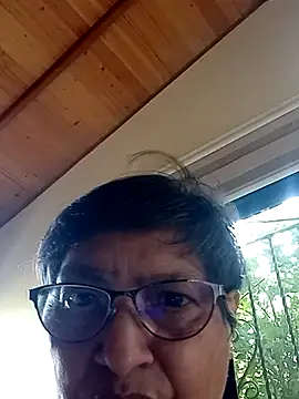 Snapshot of florecita69 chatting on February 2025 09:08:02 PM florecita69 online show from February 2025 09:08:02 PM