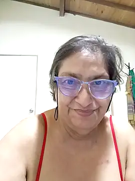 Snapshot of florecita69 chatting on October 2025 02:34:01 AM florecita69 online show from October 2025 02:34:01 AM