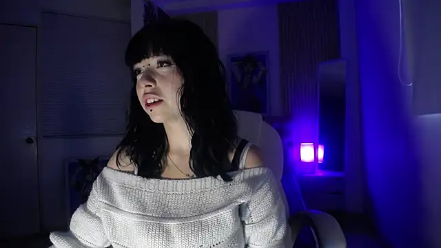 Snapshot of kittyhouse_hs chatting on December 2025 09:45:02 PM kittyhouse hs online show from December 2025 09:45:02 PM