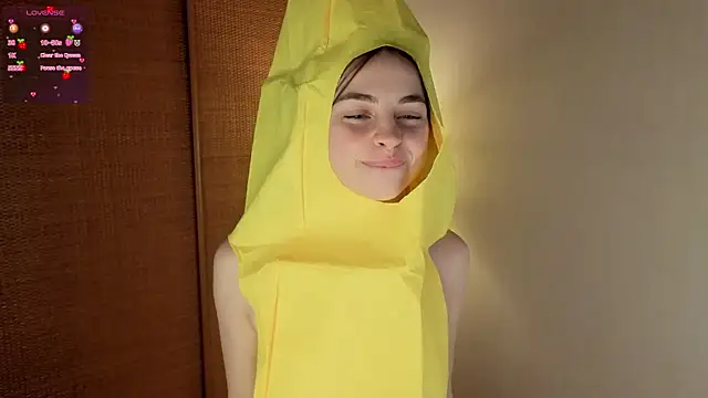 Snapshot of MaryJacksoon chatting on October 2025 08:04:02 AM MaryJacksoon online show from October 2025 08:04:02 AM