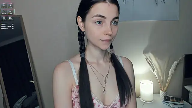 Snapshot of MaryJacksoon chatting on November 2025 07:51:02 AM MaryJacksoon online show from November 2025 07:51:02 AM