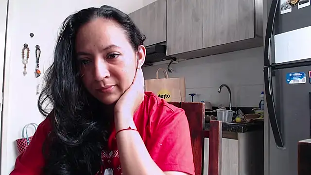 Snapshot of mariamulata chatting on July 2026 05:51:02 PM mariamulata online show from July 2026 05:51:02 PM
