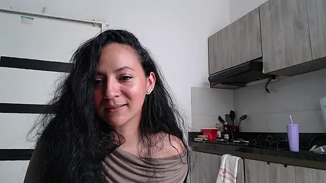 Snapshot of mariamulata chatting on July 2026 04:56:01 PM mariamulata online show from July 2026 04:56:01 PM