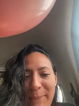 Snapshot of mariamulata chatting on July 2026 05:45:02 PM mariamulata online show from July 2026 05:45:02 PM