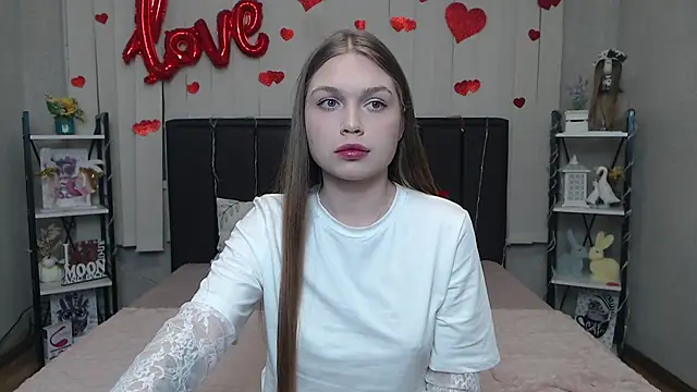 LaraPika online show from March 2026 06:01:01 PM