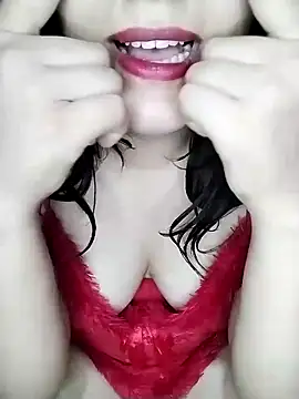 Snapshot of Tota_Khan chatting on November 2025 12:33:01 AM Tota Khan online show from November 2025 12:33:01 AM