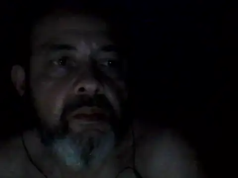 Leocesar37 online show from October 2025 05:46:01 AM