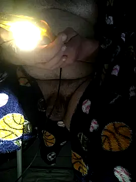 Leocesar37 online show from October 2025 05:23:02 PM