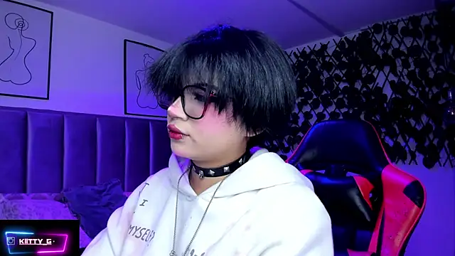 Kitty Gang online show from February 2026 01:15:01 AM