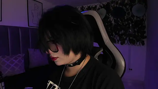 Kitty Gang online show from June 2026 01:45:01 AM
