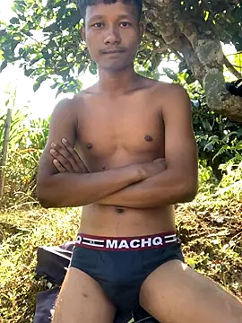 ShroveRising online show from November 2025 04:18:02 AM