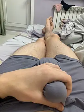 Snapshot of Alex17am chatting on November 2025 12:39:02 PM Alex17am online show from November 2025 12:39:02 PM