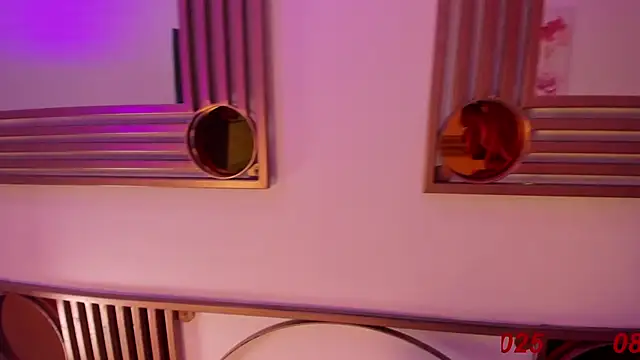 Snapshot of Doll_Isaa chatting on January 2025 12:47:02 PM Doll Isaa online show from January 2025 12:47:02 PM