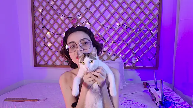 Snapshot of anietorres chatting on December 2025 11:03:02 PM anietorres online show from December 2025 11:03:02 PM