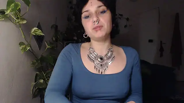 Snapshot of kinkyspirali chatting on January 2026 11:30:02 PM kinkyspirali online show from January 2026 11:30:02 PM