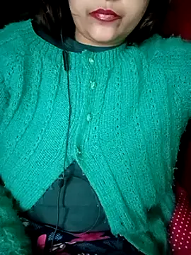 Snapshot of Sexy_Queen6 chatting on January 2025 11:56:02 PM Sexy Queen6 online show from January 2025 11:56:02 PM