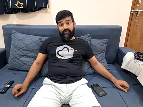 Fun Guuy online show from September 2025 06:45:01 PM