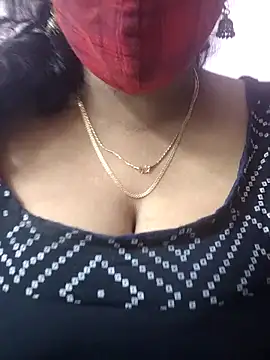 mallu-sumi online show from October 2025 10:39:02 AM