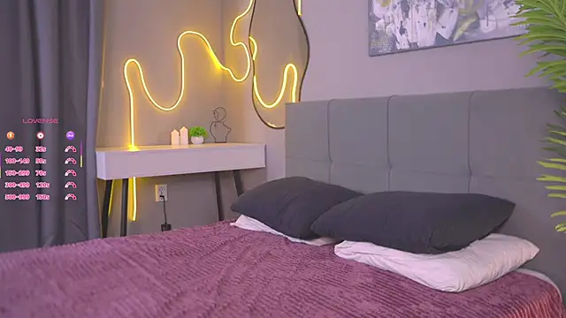 AudreyBrooks  online show from October 2025 07:34:01 AM