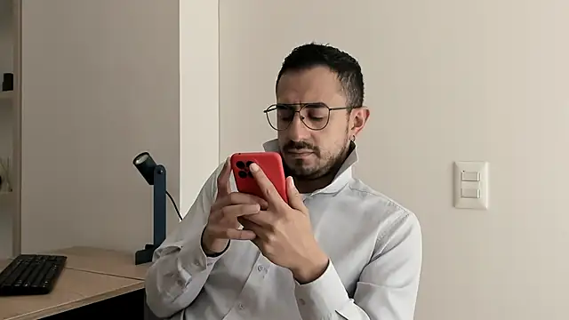 Snapshot of pablo-rincon95 chatting on December 2024 01:22:02 PM pablo-rincon95 online show from December 2024 01:22:02 PM