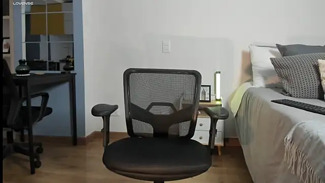 pablo-rincon95 online show from April 2026 12:50:02 PM