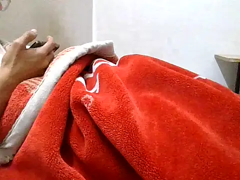 wknows2 online show from December 2025 06:04:01 PM