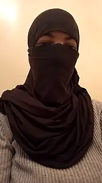 Liliiiblow online show from December 2024 07:39:02 AM