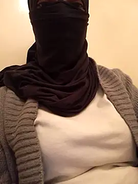 Liliiiblow online show from December 2024 12:07:01 AM