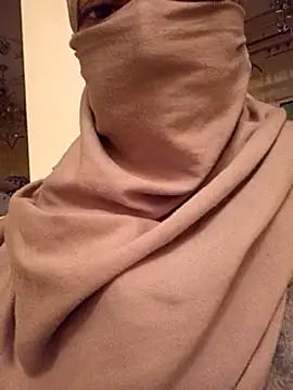 Liliiiblow online show from January 2025 07:42:01 AM